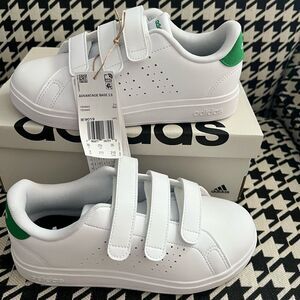 Adidas Advantage Base 2.0 Kids' Shoes- Size 3